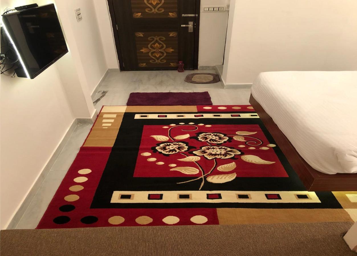 Hotel Nirvana Lakeside Udaipur Extérieur photo